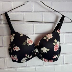 Victoria's Secret Black Floral romantic feminine Bra/size 34D